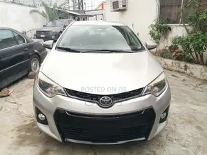 Toyota Corolla 2014 Silver
