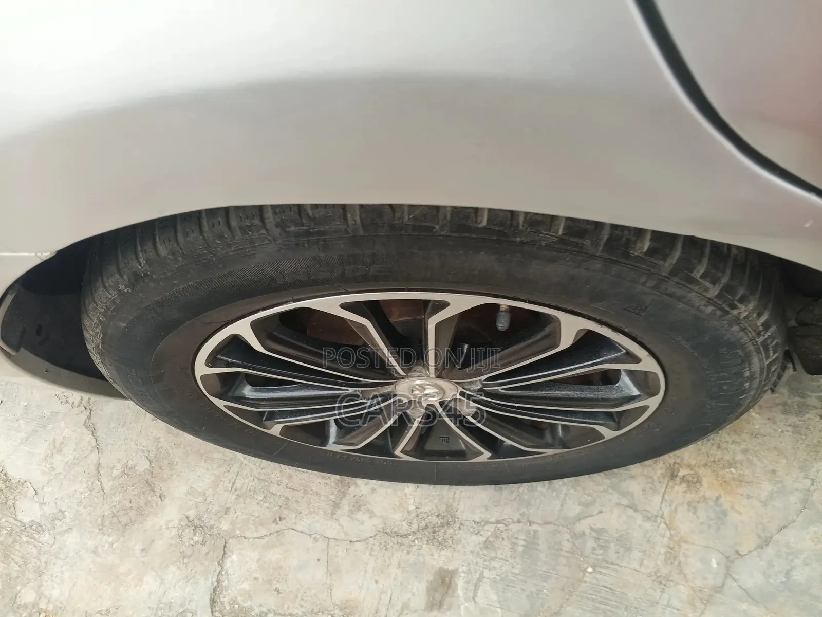 Toyota Corolla 2014 Silver