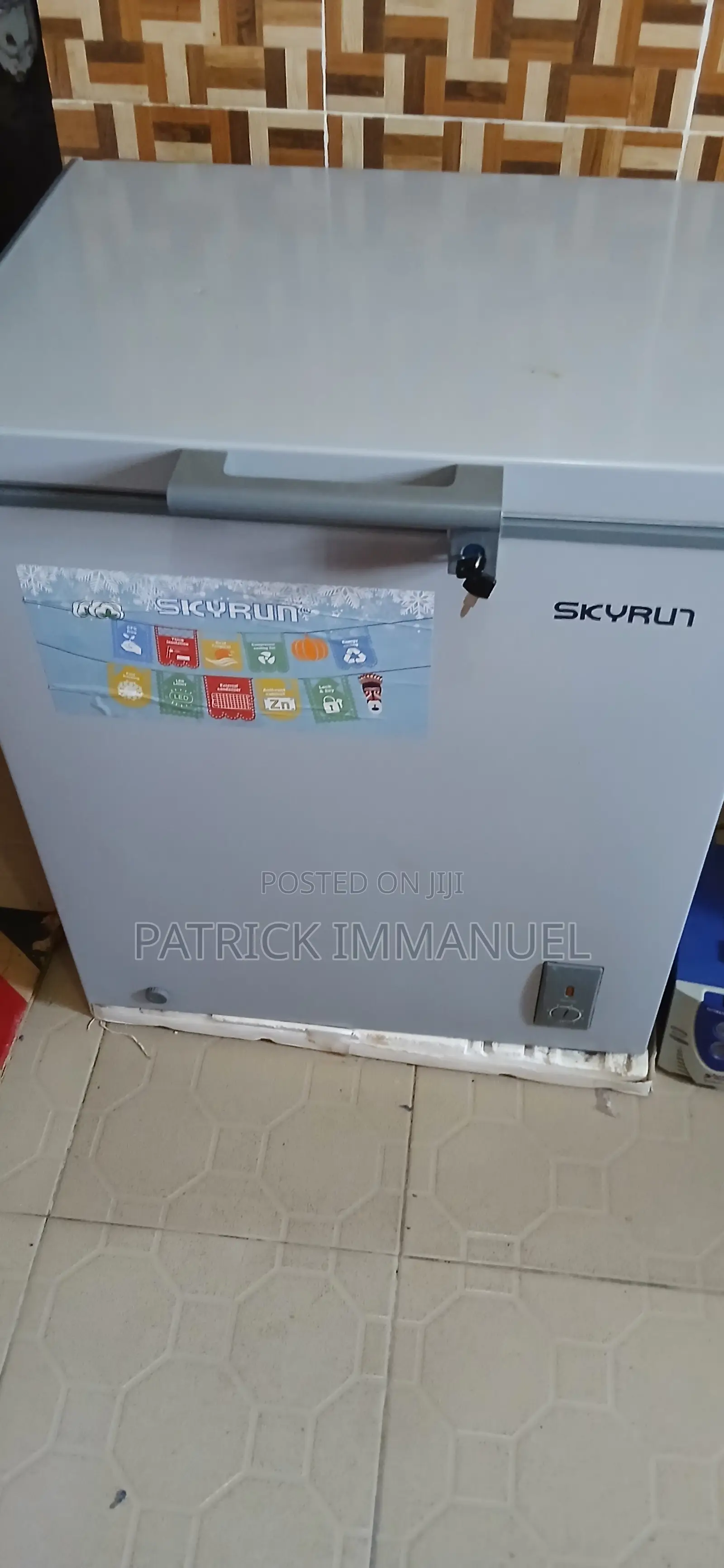 147L Skyrun Chest Freezer