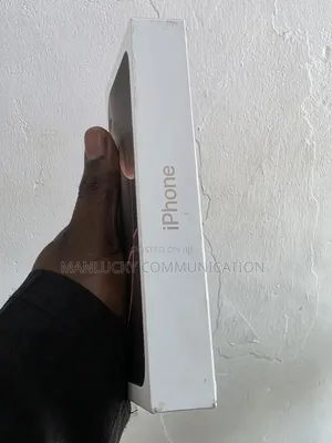 New Apple iPhone 16 Pro 256 GB Gold