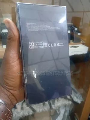 New Samsung Galaxy S21+ 5G 128 GB Silver
