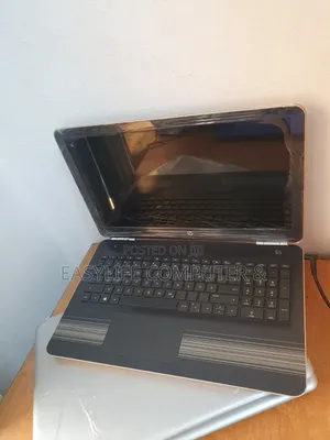 Laptop HP Pavilion 15 8GB AMD HDD 1T