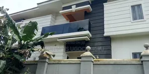 Customized Aluminium Doors and Windows