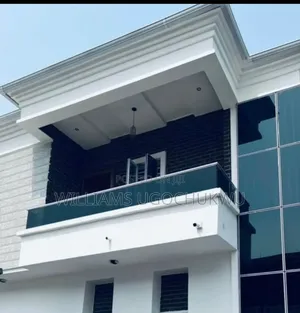 Customized Aluminium Doors and Windows