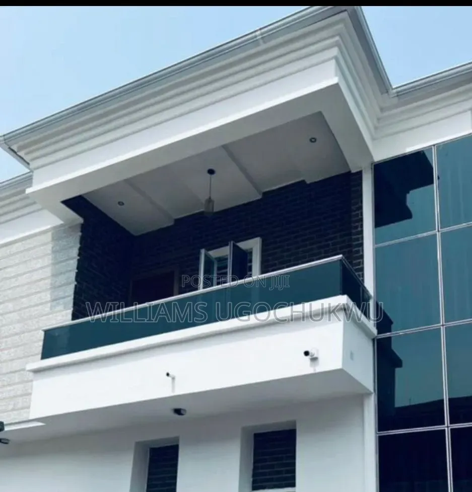 Customized Aluminium Doors and Windows