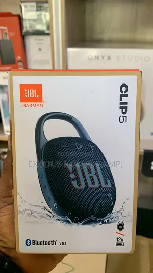 JBL Clip 5