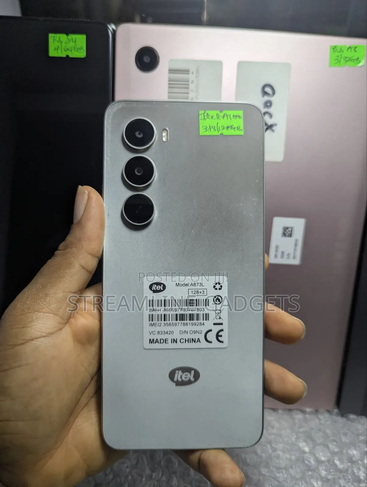 Itel A100 128 GB Silver