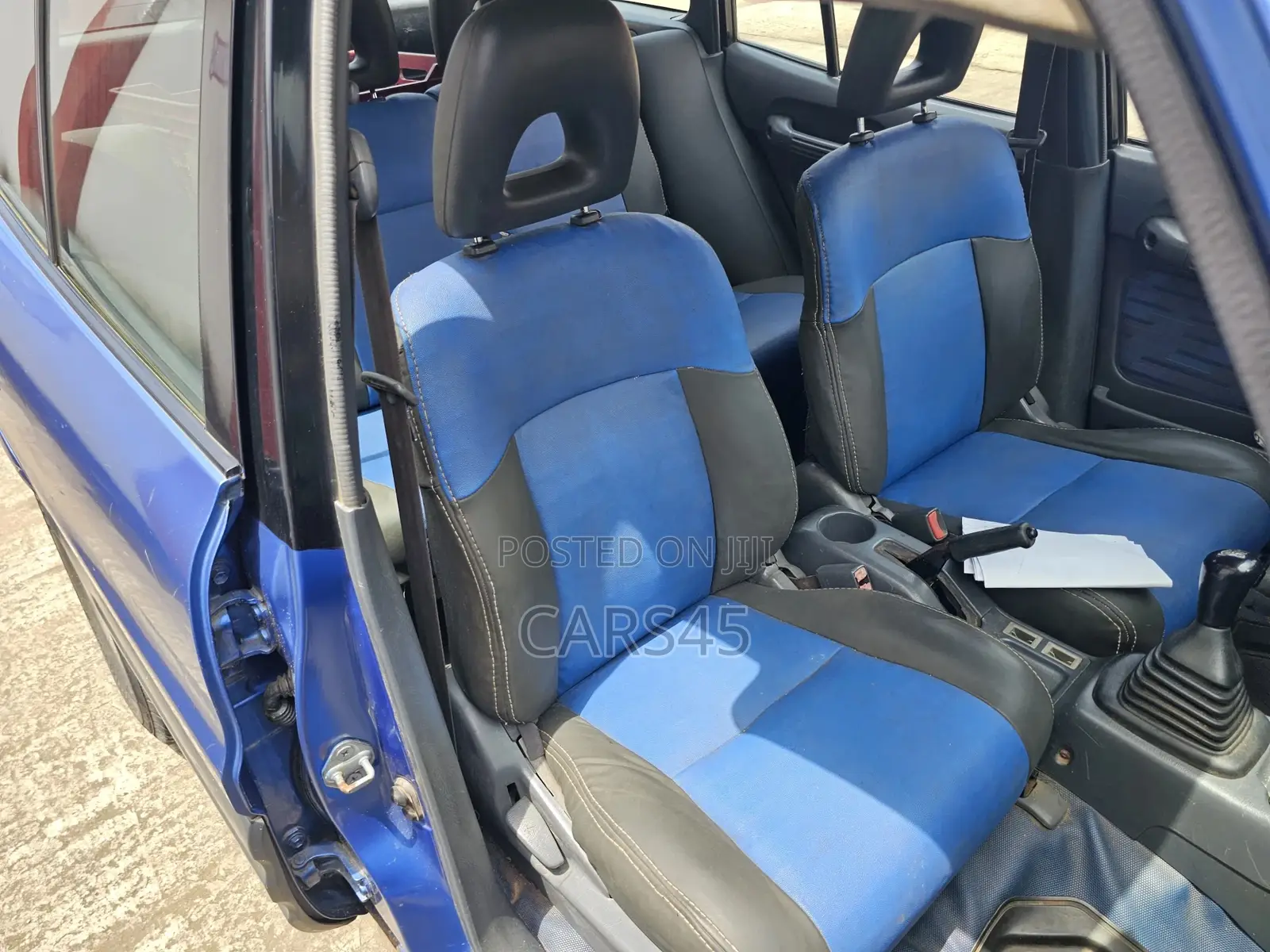 Toyota RAV4 1998 Blue