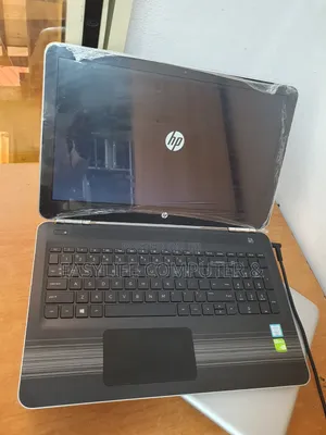 Laptop HP Pavilion 15 8GB Intel Core i5 SSD 256GB