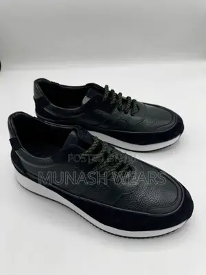 Italian Trusth Green and Black Leather