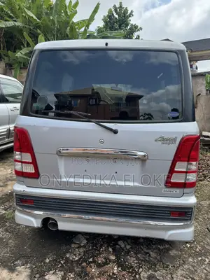 Daihatsu Hijet 2015 Silver