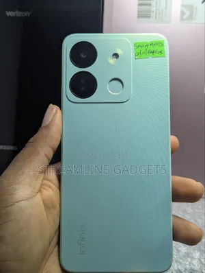 Infinix Smart 7 HD 64 GB Green