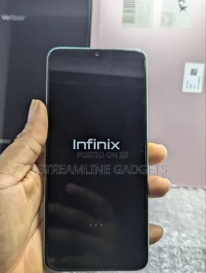 Infinix Smart 7 HD 64 GB Green
