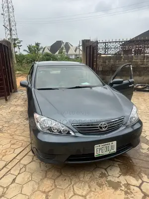 Toyota Camry 2004 Green