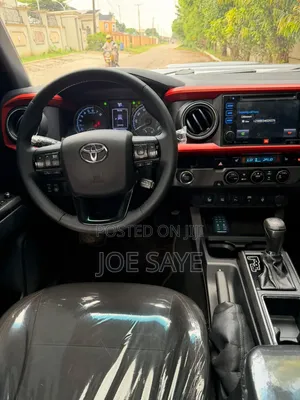 Toyota Tacoma 2017 Silver