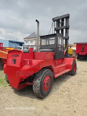 A Kalmar 15tons Manual Forklift