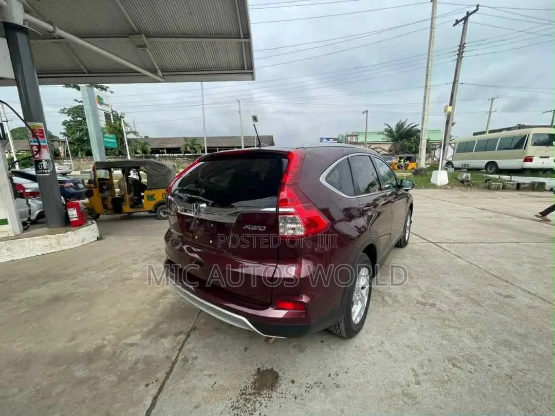 Honda CR-V 2017 Red