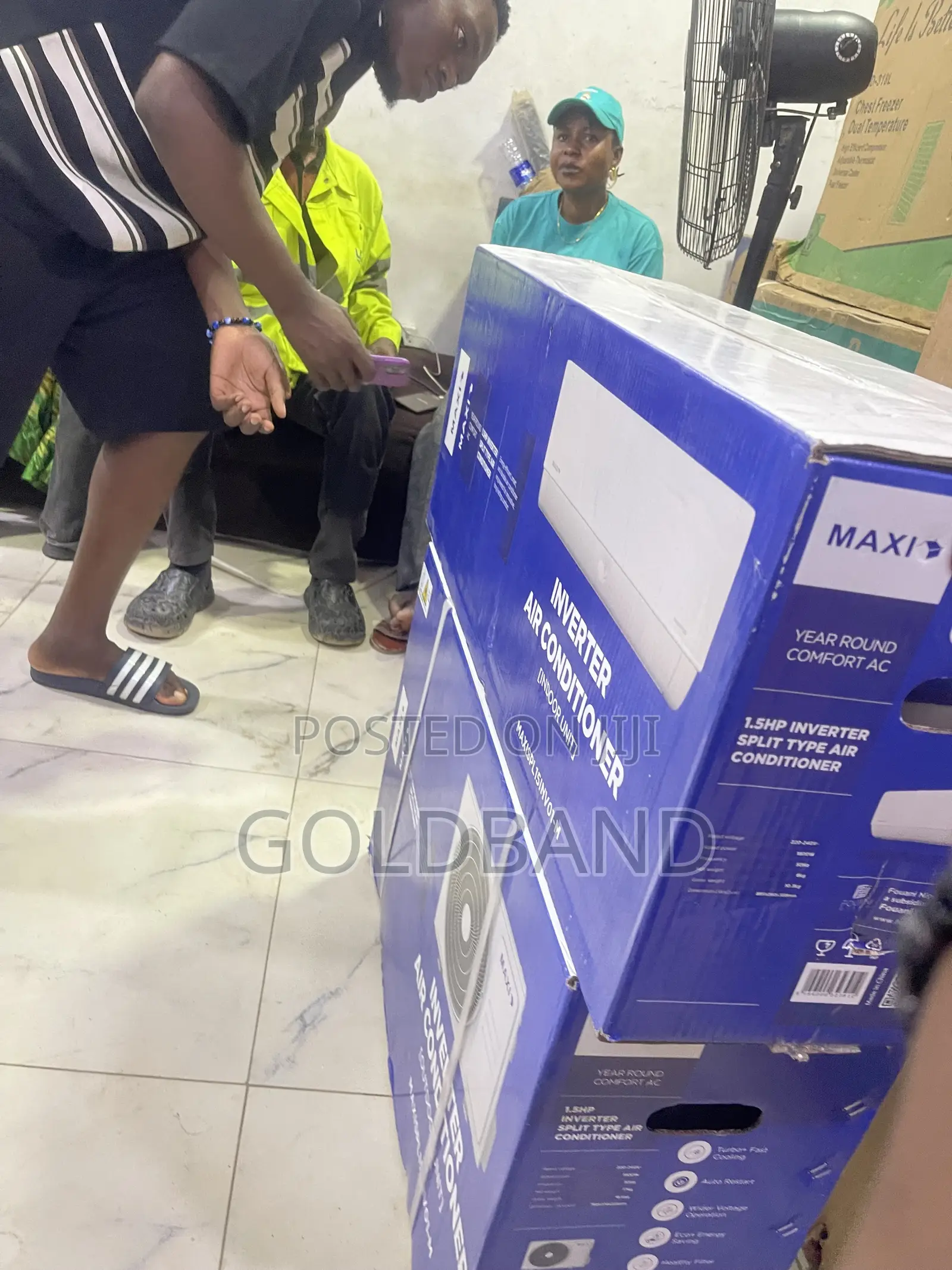Maxi 1.5HP Split Air Conditioner With Installation Package