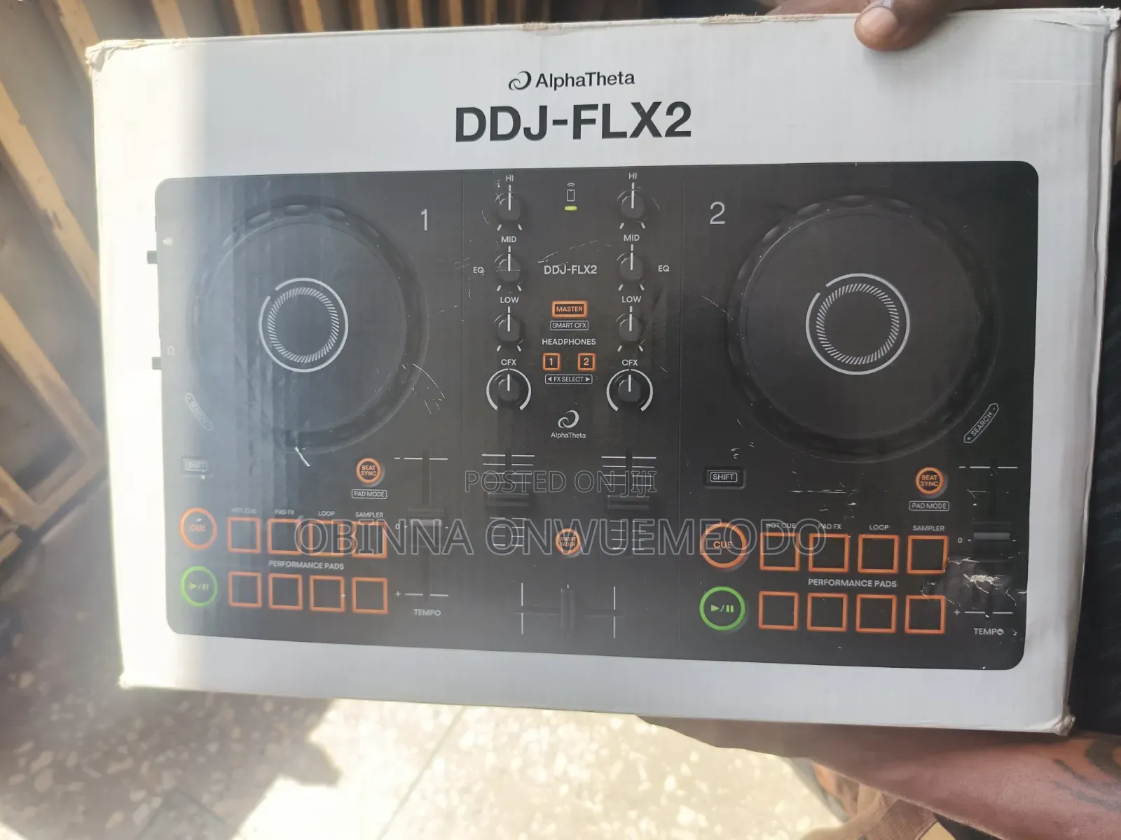 AlphaTheta DDJ-Flx2