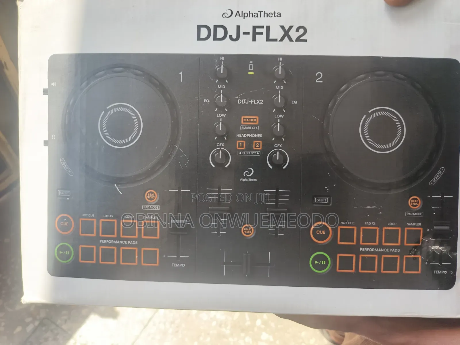 AlphaTheta DDJ-Flx2