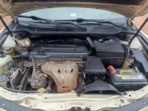 Toyota Camry LE 4dr Sedan (2.4L 4cyl 5A) 2007 Gold