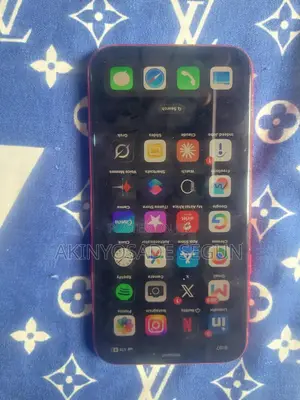Apple iPhone XR 128 GB Red