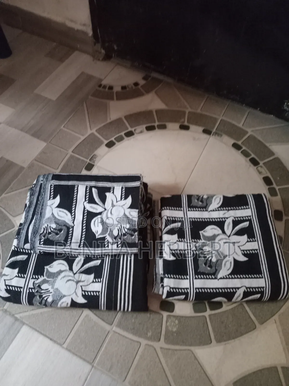 Akwete Fabric