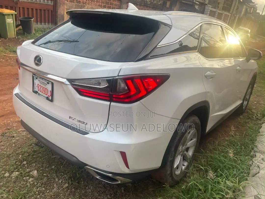 Lexus RX 350 AWD 2018 White