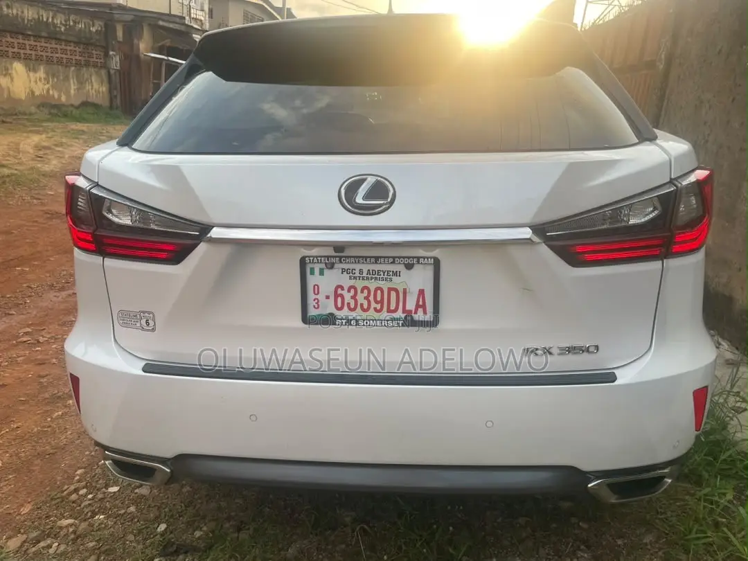 Lexus RX 350 AWD 2018 White
