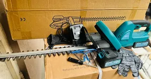 Makita Cordless Flower Trimmer