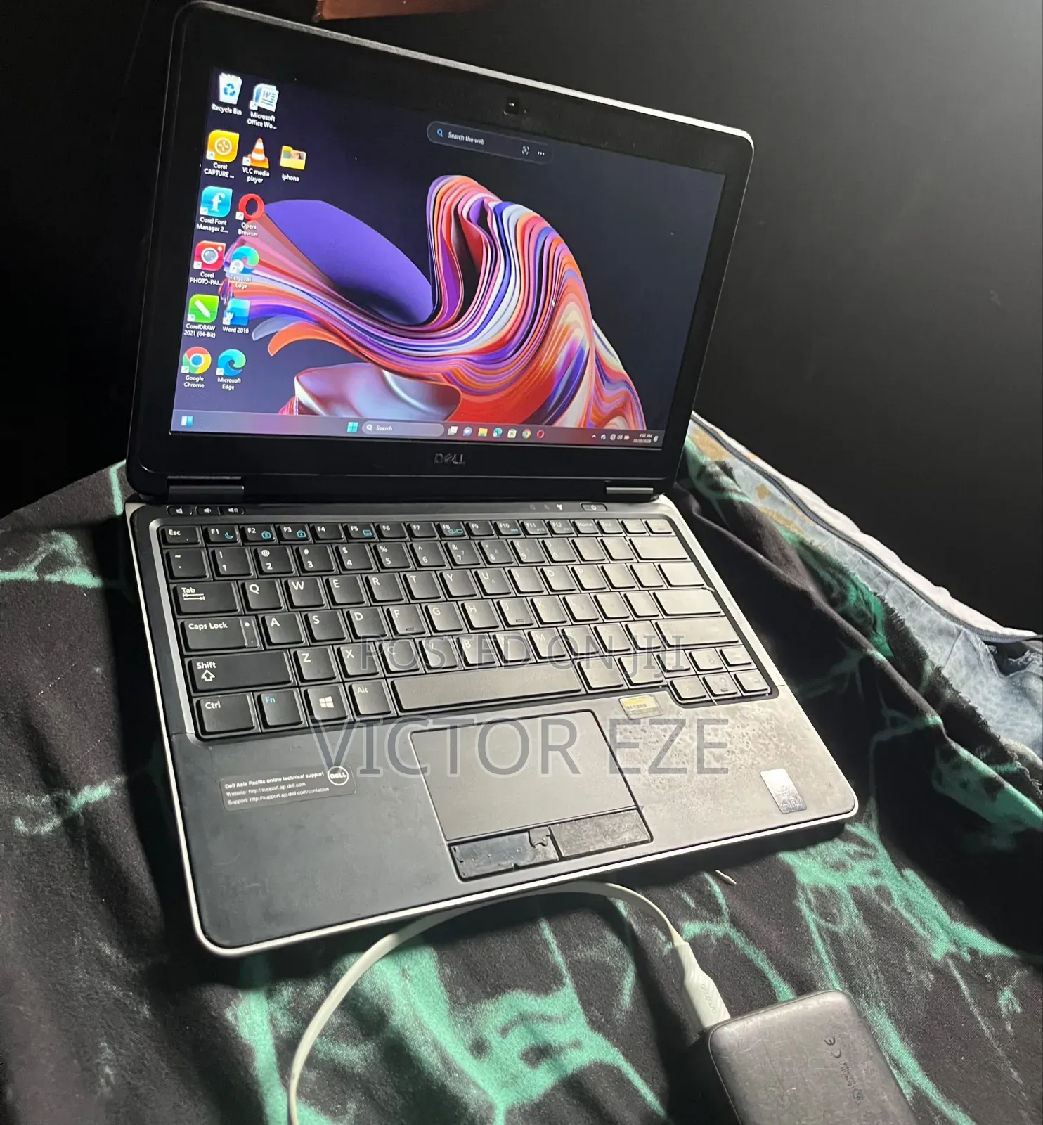 Laptop Dell Latitude E7240 4GB Intel Core i7 HDD+SSD 128GB