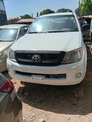 Toyota Hilux 2.0 VVT-i 2011 White