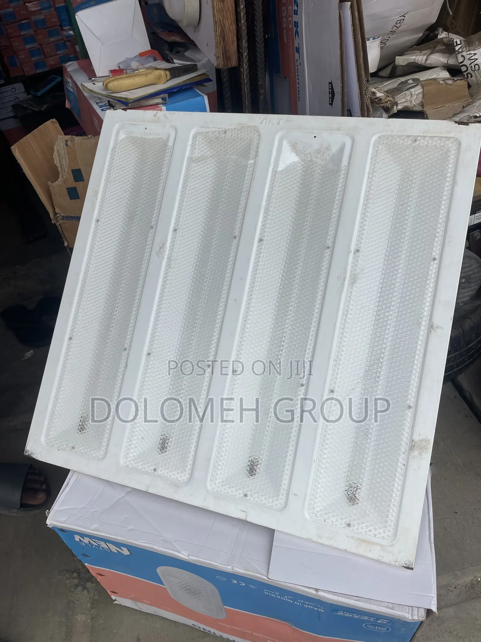 AKT 96w Stripe Modular