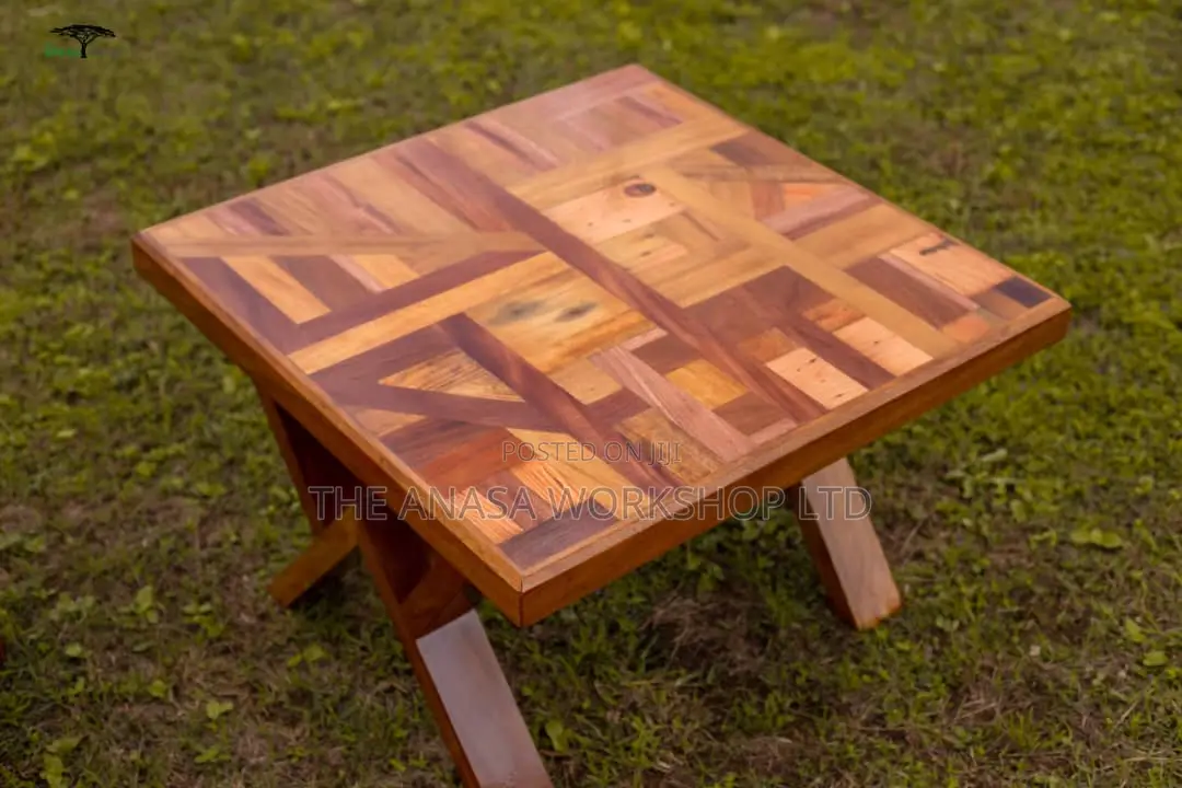 Haedwood Coffee/Side Table