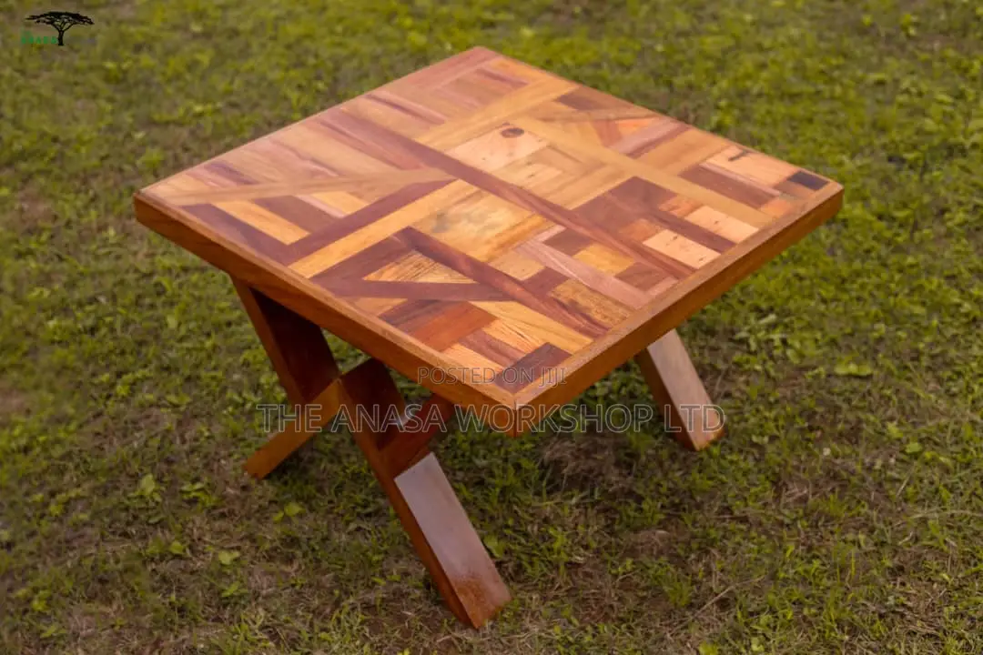 Haedwood Coffee/Side Table