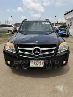 Mercedes-Benz GLK-Class 350 2012 Black