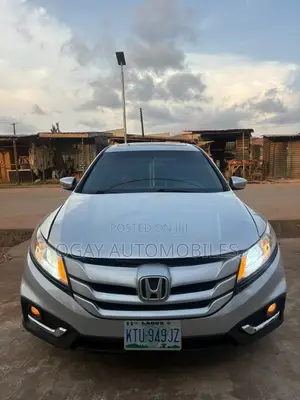 Honda Accord Crosstour 2012 Silver