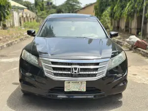Honda Crosstour 2010 Black