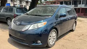 Toyota Sienna XLE 8 Passenger 2012 Black