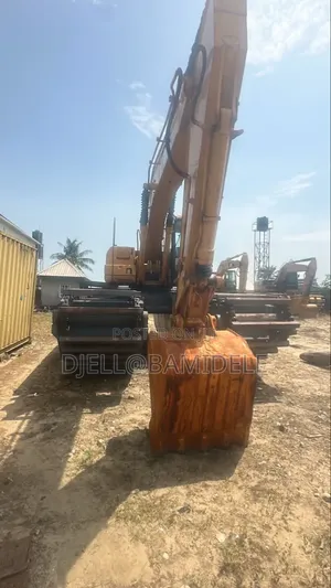 Brand New Caterpillar 320CL Swampbuggy