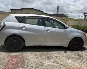 Pontiac Vibe 2010 Silver