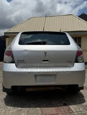 Pontiac Vibe 2010 Silver