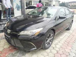 Toyota Camry 2017 Black