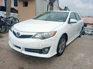 Toyota Camry 2013 White