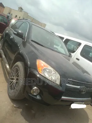 Toyota RAV4 2012 Black