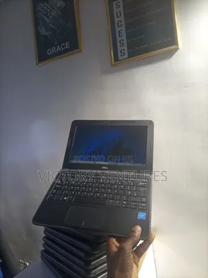 Laptop Dell Latitude 3190 4GB Intel Celeron SSD 128GB