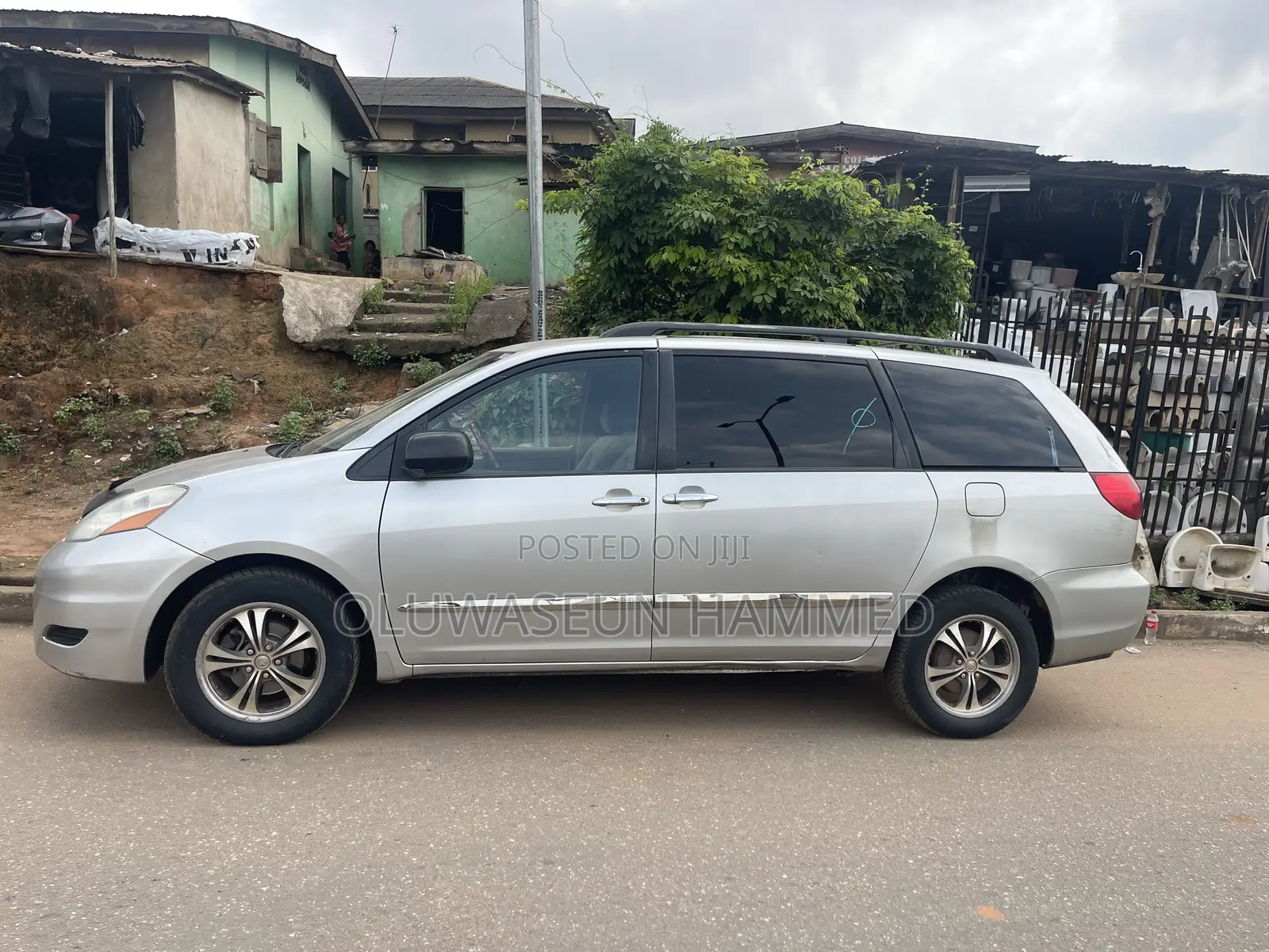 Toyota Sienna 2006 Silver