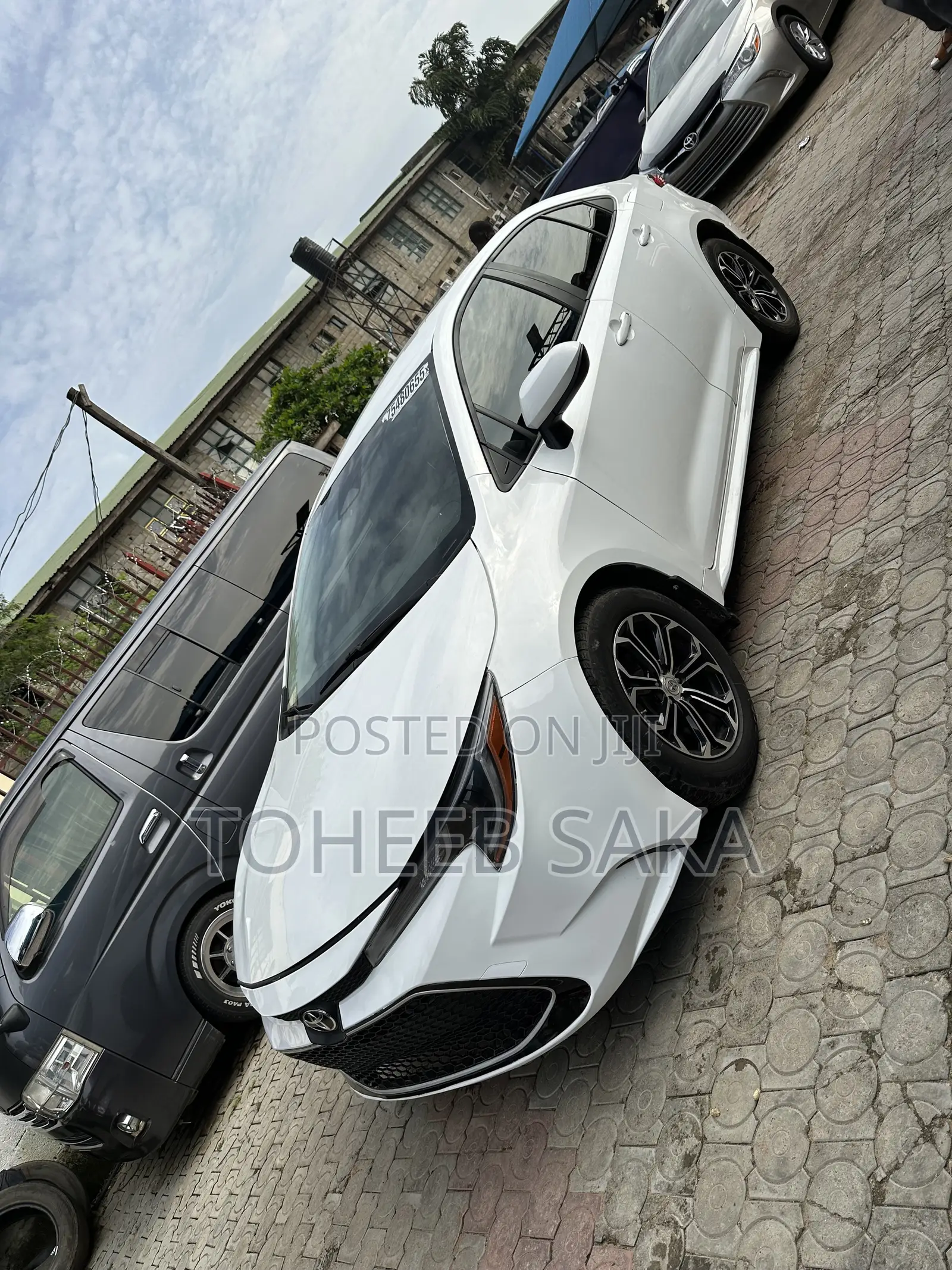 Toyota Corolla 2023 White