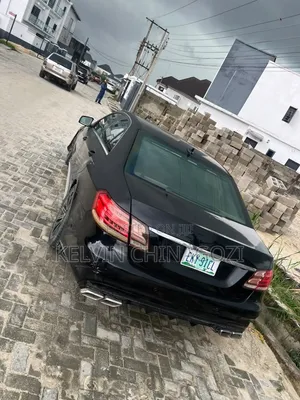 Mercedes-Benz E350 2010 Black
