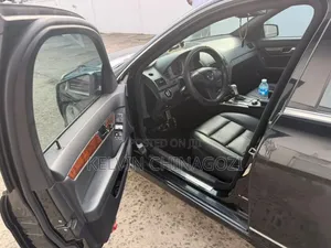Mercedes-Benz E350 2010 Black
